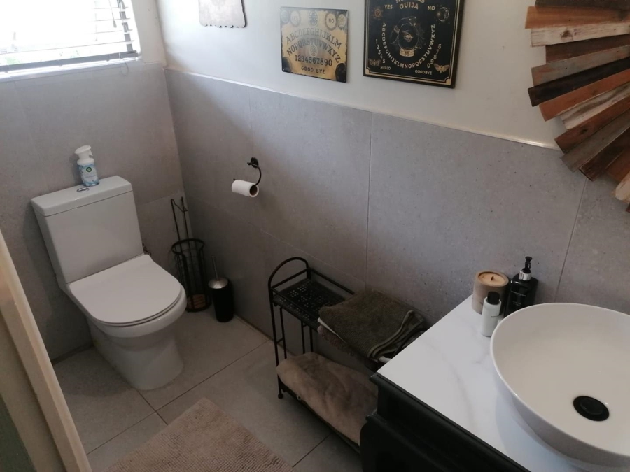 6 Bedroom Property for Sale in Drummond KwaZulu-Natal