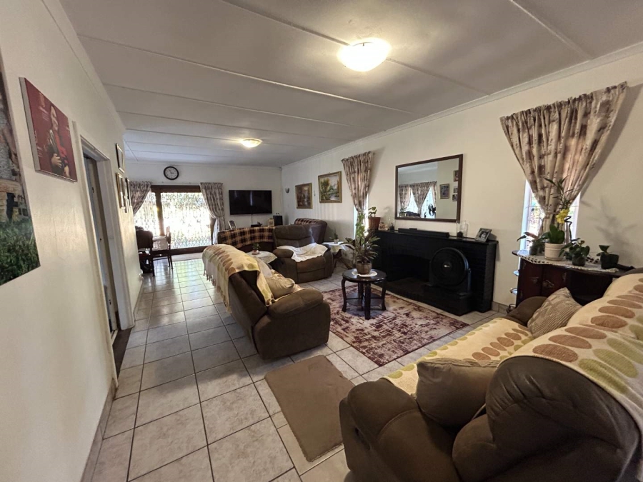 5 Bedroom Property for Sale in Gillitts KwaZulu-Natal