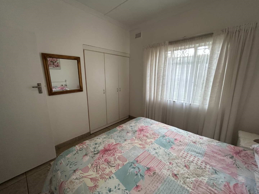 5 Bedroom Property for Sale in Gillitts KwaZulu-Natal