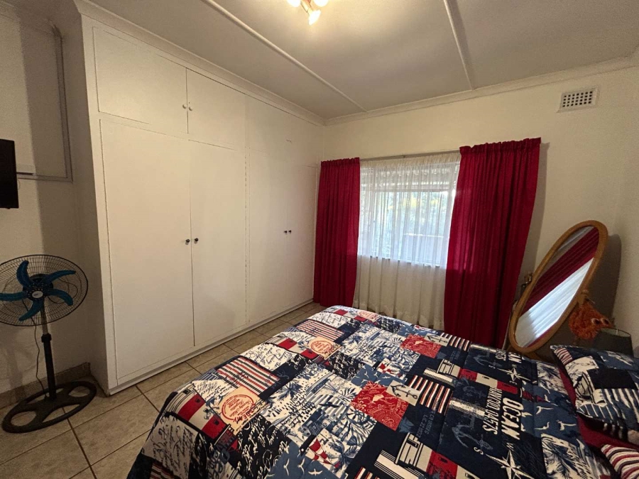 5 Bedroom Property for Sale in Gillitts KwaZulu-Natal