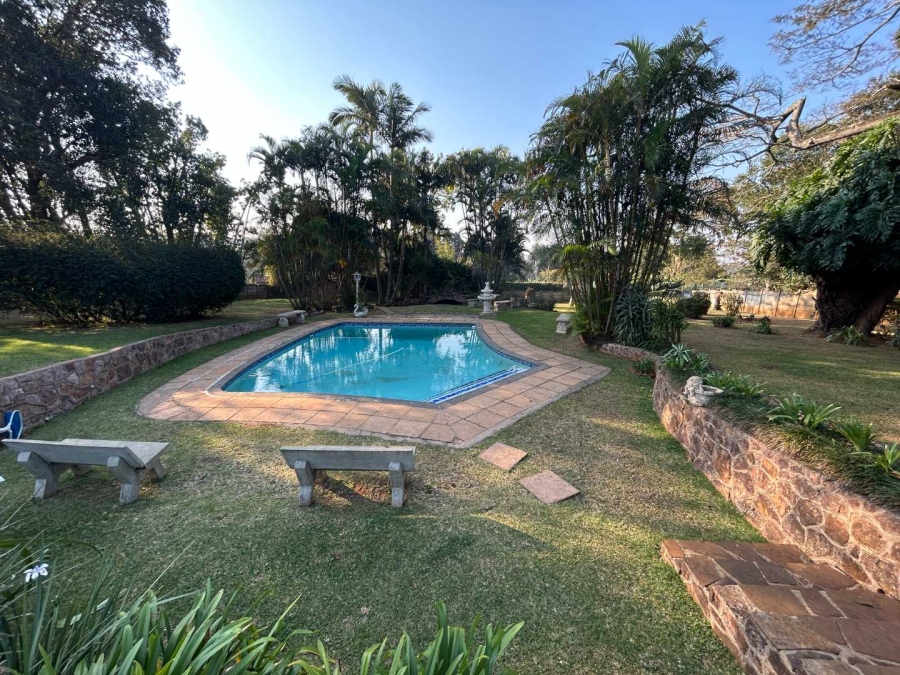 5 Bedroom Property for Sale in Gillitts KwaZulu-Natal