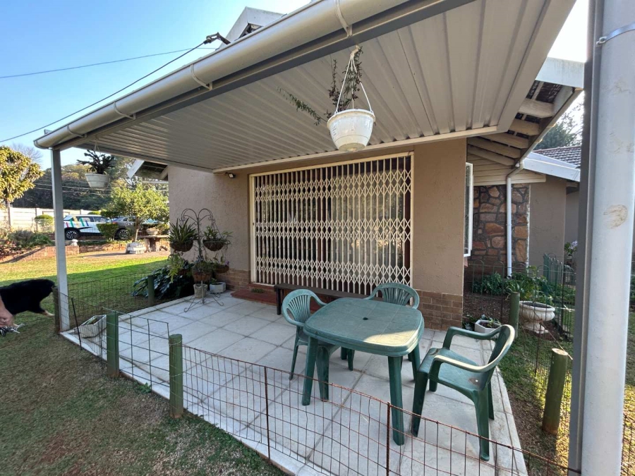 5 Bedroom Property for Sale in Gillitts KwaZulu-Natal