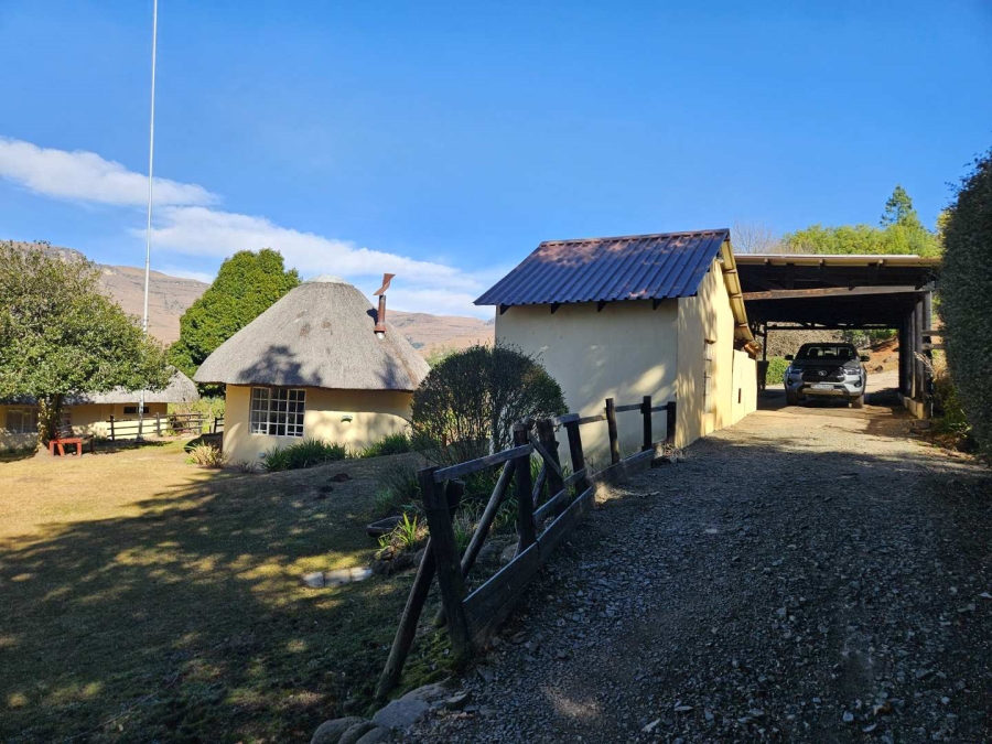 4 Bedroom Property for Sale in Mooi River Rural KwaZulu-Natal