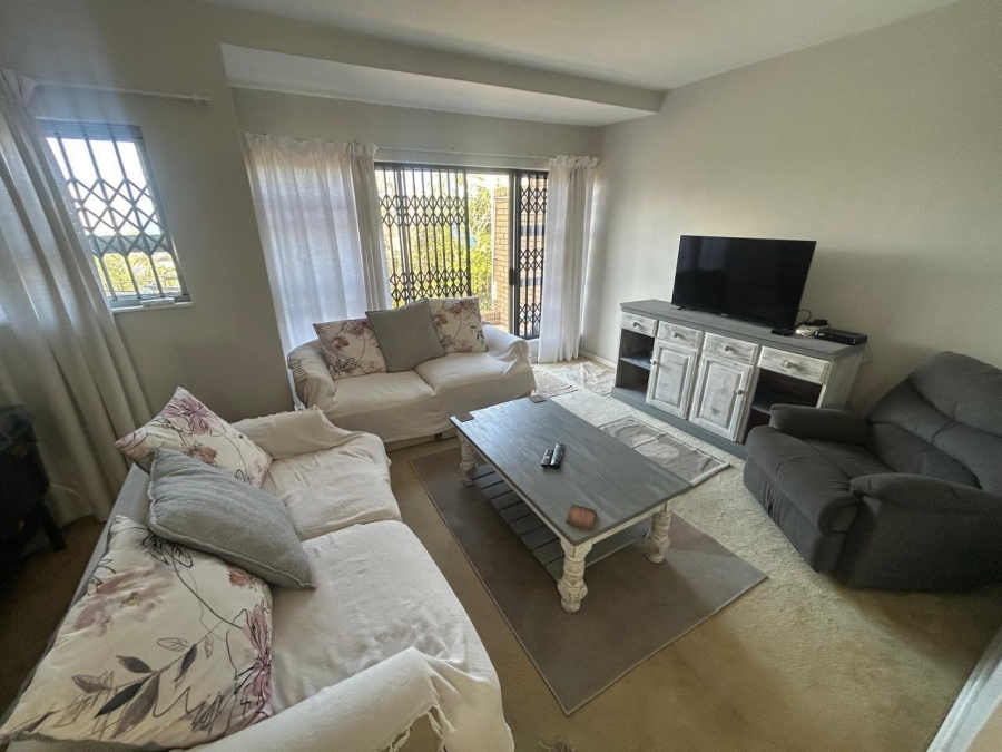 To Let 3 Bedroom Property for Rent in Umhlanga KwaZulu-Natal