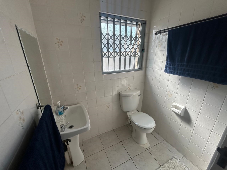 To Let 3 Bedroom Property for Rent in Umhlanga KwaZulu-Natal