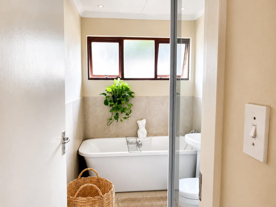 3 Bedroom Property for Sale in Glenwood KwaZulu-Natal