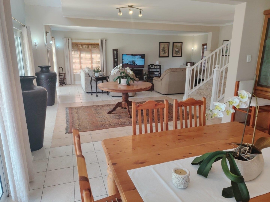 4 Bedroom Property for Sale in Mount Edgecombe Country Estate KwaZulu-Natal