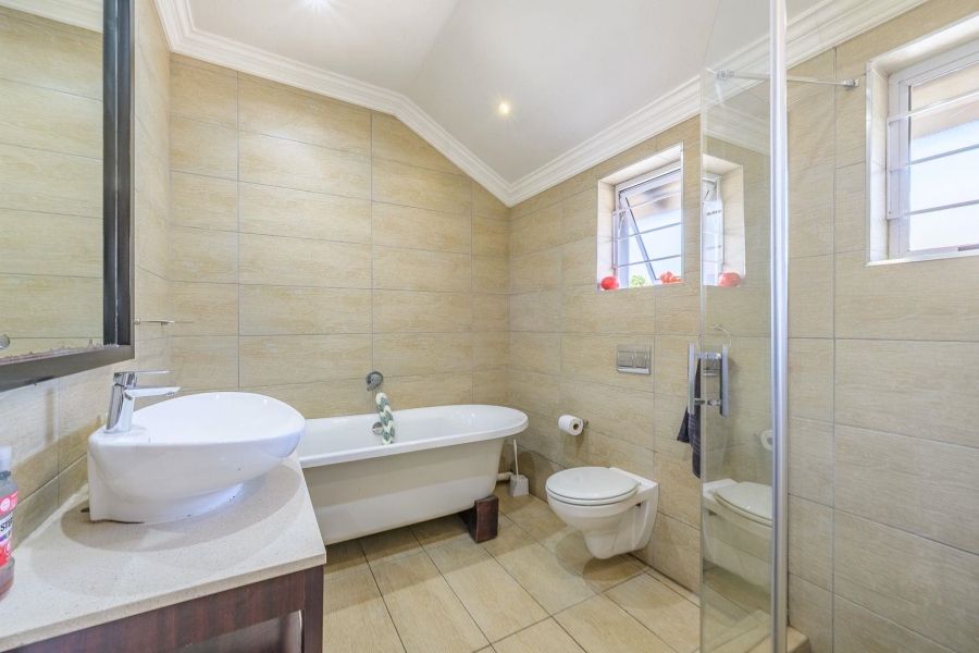 3 Bedroom Property for Sale in Glen Ashley KwaZulu-Natal