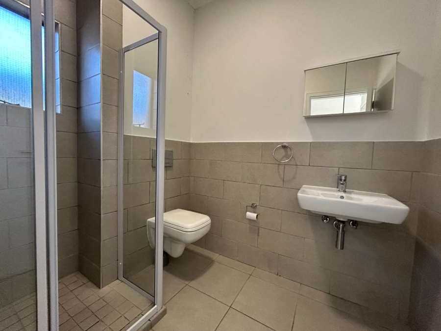 To Let 1 Bedroom Property for Rent in Waterfall KwaZulu-Natal