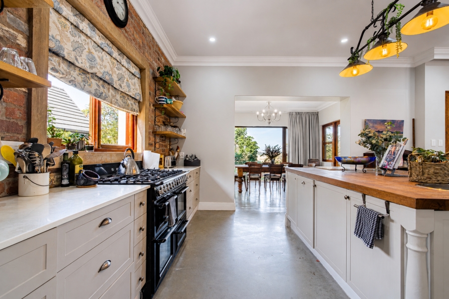 5 Bedroom Property for Sale in Cotswold Downs Estates KwaZulu-Natal