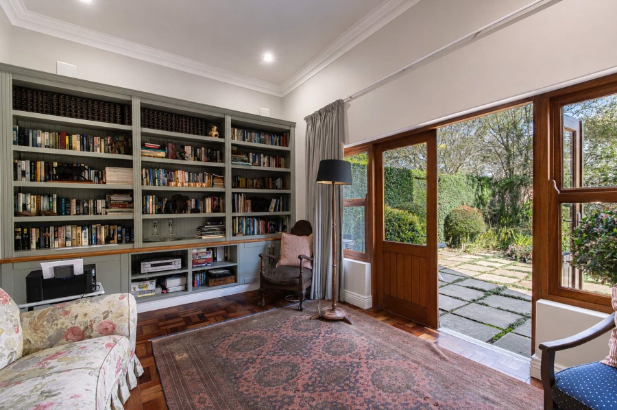 5 Bedroom Property for Sale in Cotswold Downs Estates KwaZulu-Natal