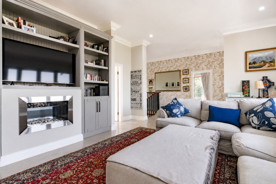 5 Bedroom Property for Sale in Cotswold Downs Estates KwaZulu-Natal
