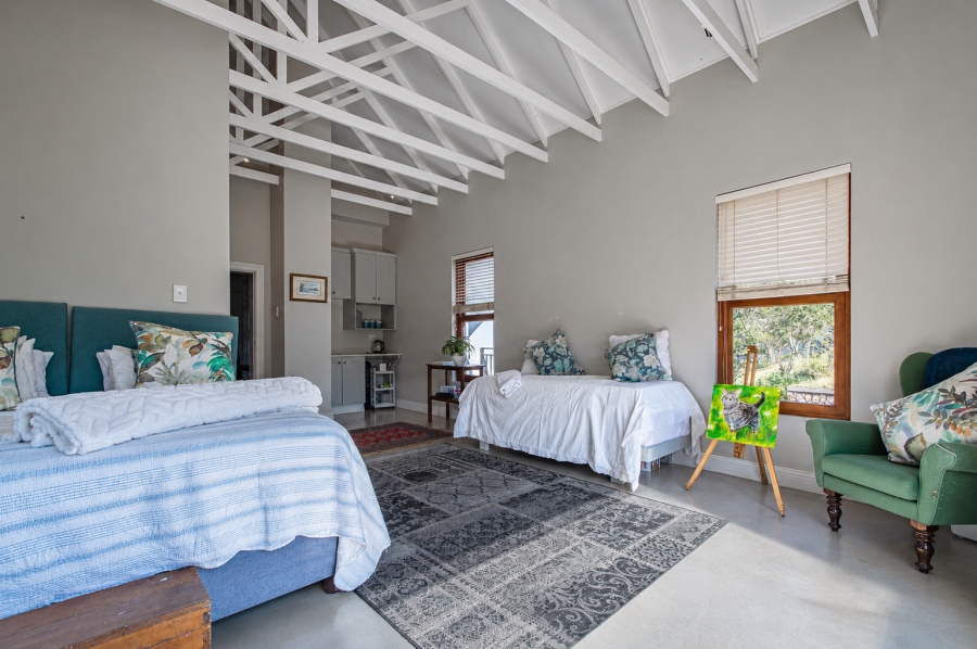 5 Bedroom Property for Sale in Cotswold Downs Estates KwaZulu-Natal