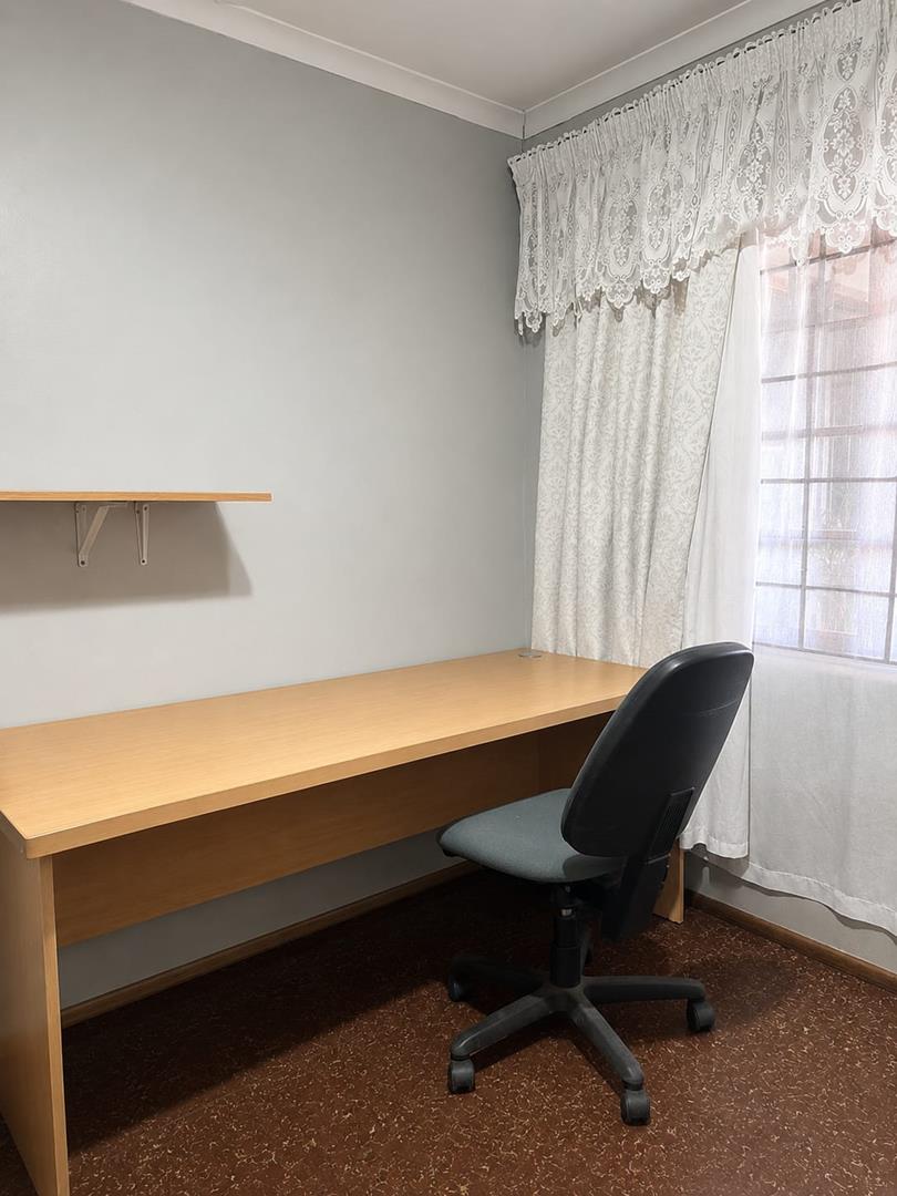 5 Bedroom Property for Sale in Richem KwaZulu-Natal