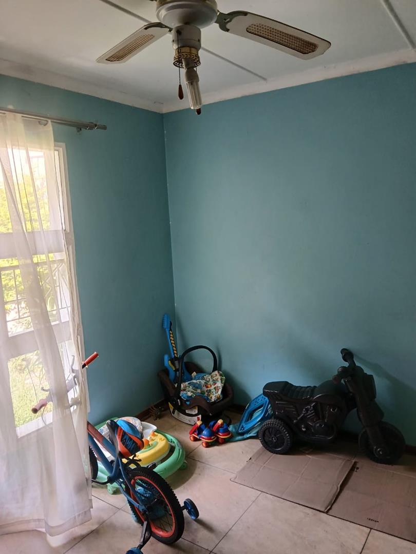 2 Bedroom Property for Sale in Sherwood KwaZulu-Natal