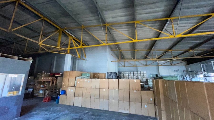 To Let Commercial Property for Rent in Springfield Park KwaZulu-Natal