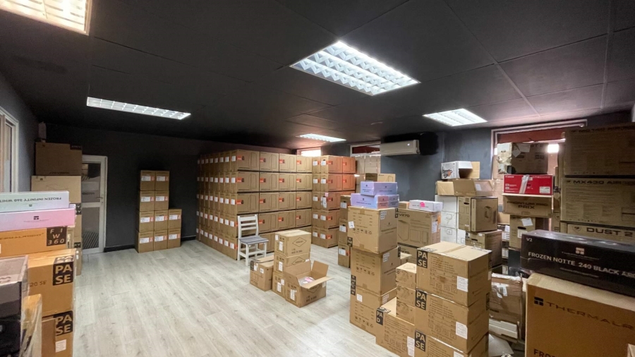 To Let Commercial Property for Rent in Springfield Park KwaZulu-Natal