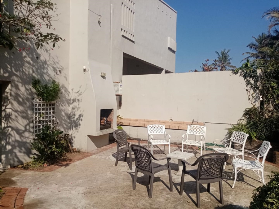 7 Bedroom Property for Sale in Sheffield Beach KwaZulu-Natal