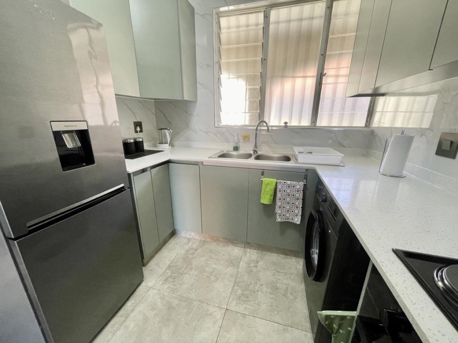 2 Bedroom Property for Sale in Umhlanga KwaZulu-Natal