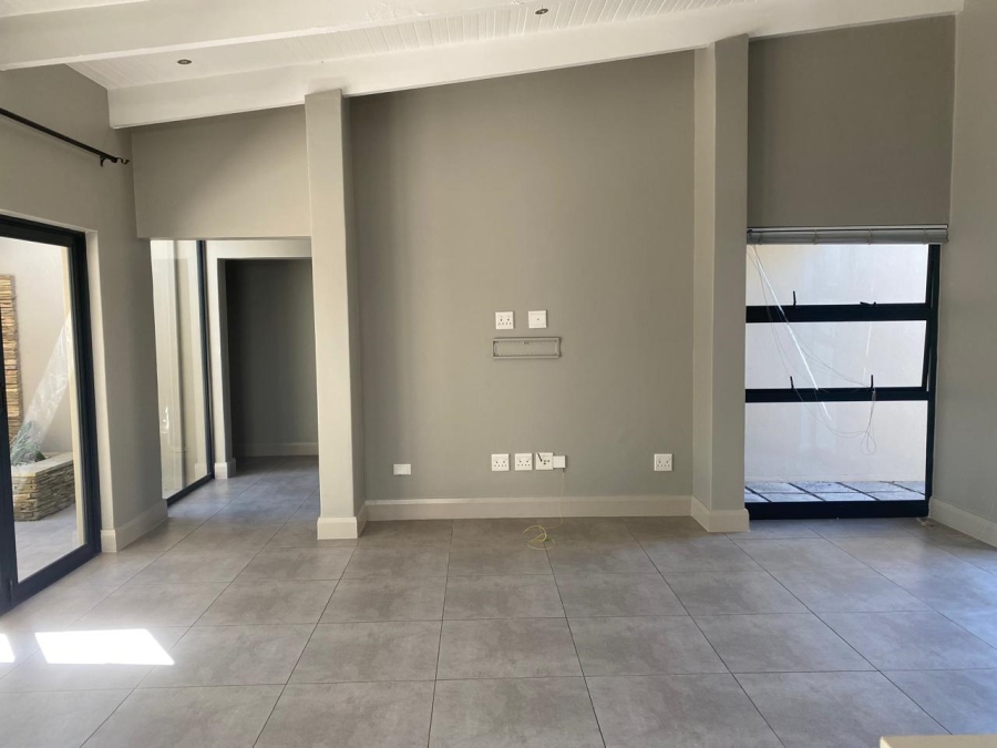 To Let 3 Bedroom Property for Rent in Palm Lakes Estate KwaZulu-Natal