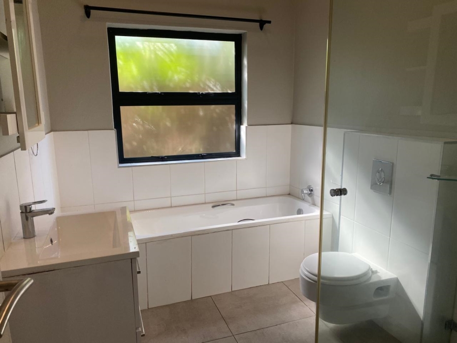 To Let 3 Bedroom Property for Rent in Palm Lakes Estate KwaZulu-Natal