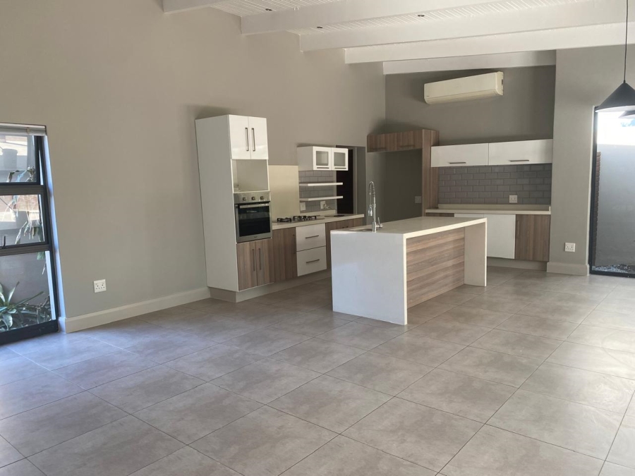 To Let 3 Bedroom Property for Rent in Palm Lakes Estate KwaZulu-Natal