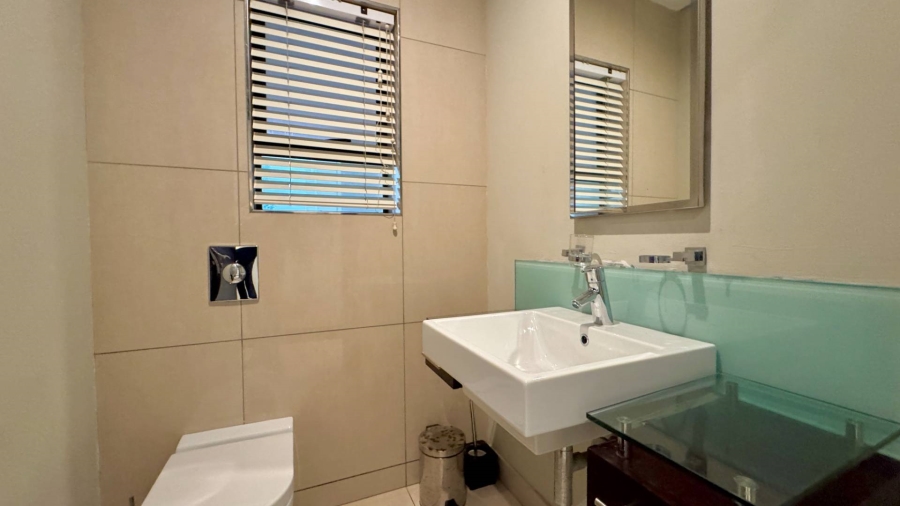 To Let 2 Bedroom Property for Rent in Umhlanga KwaZulu-Natal