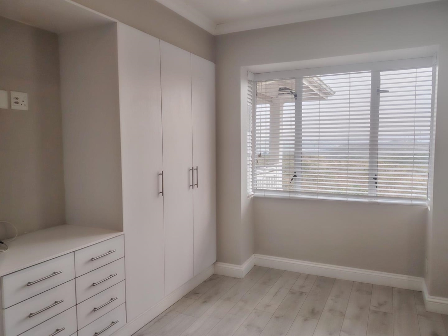 1 Bedroom Property for Sale in Kindlewood Estate KwaZulu-Natal