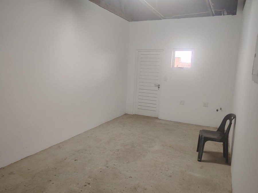 1 Bedroom Property for Sale in Kindlewood Estate KwaZulu-Natal
