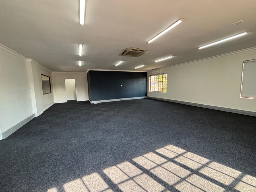 To Let Commercial Property for Rent in Hillcrest KwaZulu-Natal