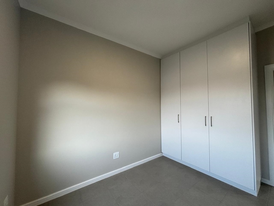 1 Bedroom Property for Sale in Waterfall KwaZulu-Natal