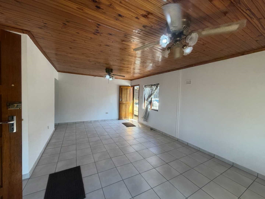 3 Bedroom Property for Sale in Woodview KwaZulu-Natal