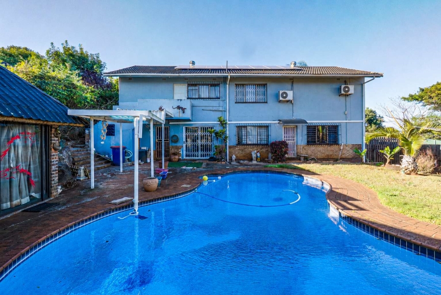 4 Bedroom Property for Sale in Amanzimtoti KwaZulu-Natal