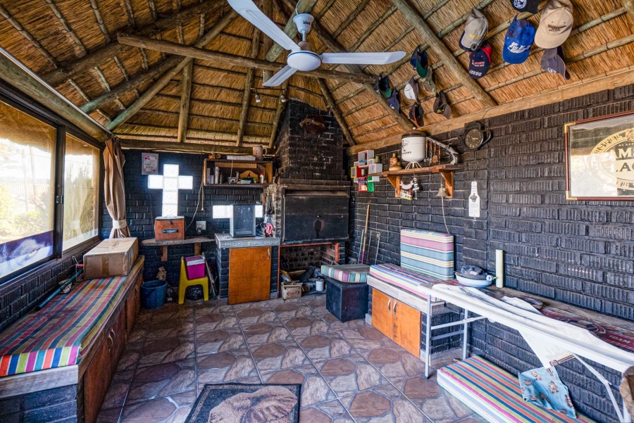 4 Bedroom Property for Sale in Amanzimtoti KwaZulu-Natal