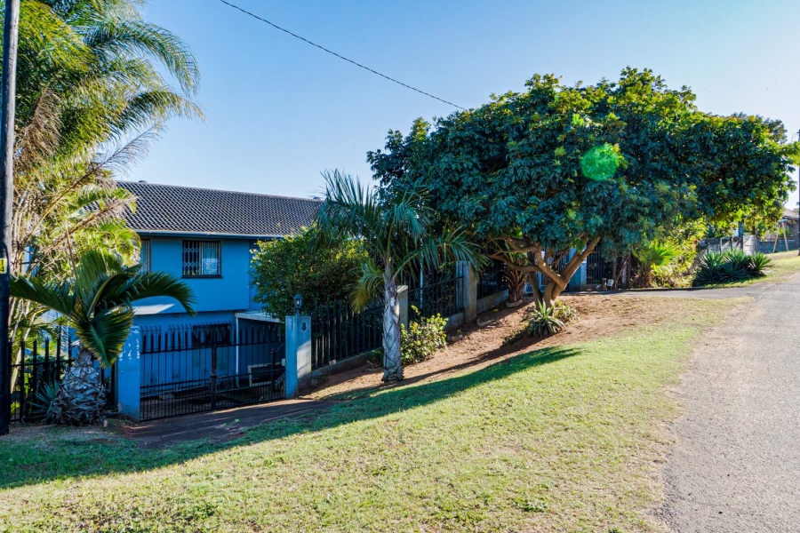 4 Bedroom Property for Sale in Amanzimtoti KwaZulu-Natal