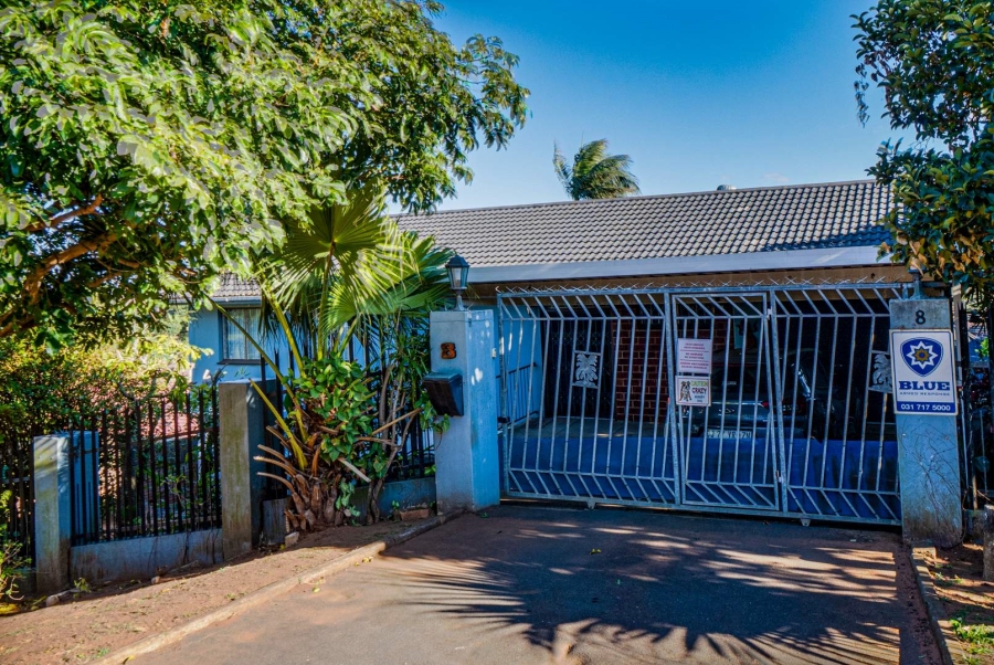 4 Bedroom Property for Sale in Amanzimtoti KwaZulu-Natal
