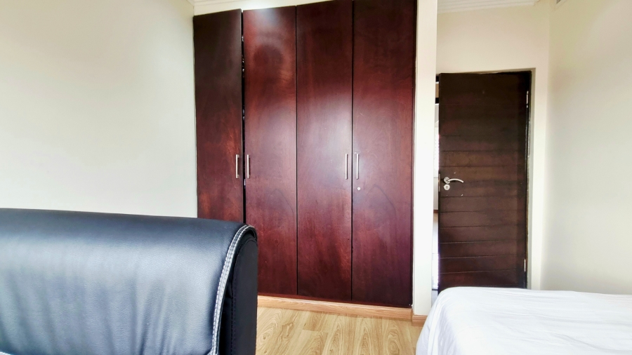 3 Bedroom Property for Sale in Izinga KwaZulu-Natal