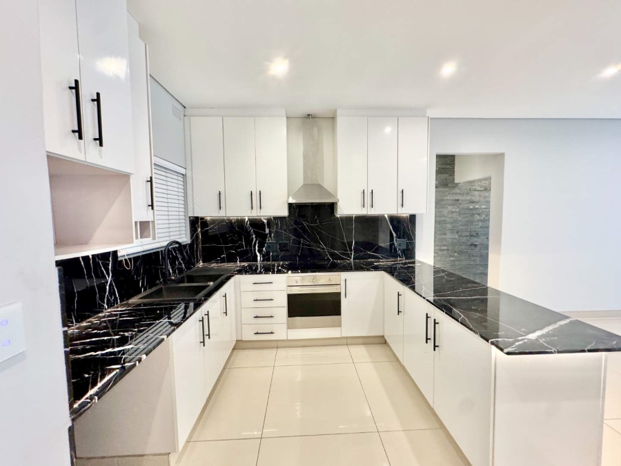 4 Bedroom Property for Sale in Izinga KwaZulu-Natal