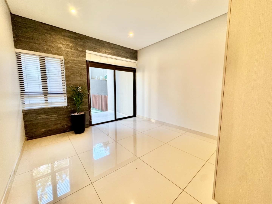 4 Bedroom Property for Sale in Izinga KwaZulu-Natal