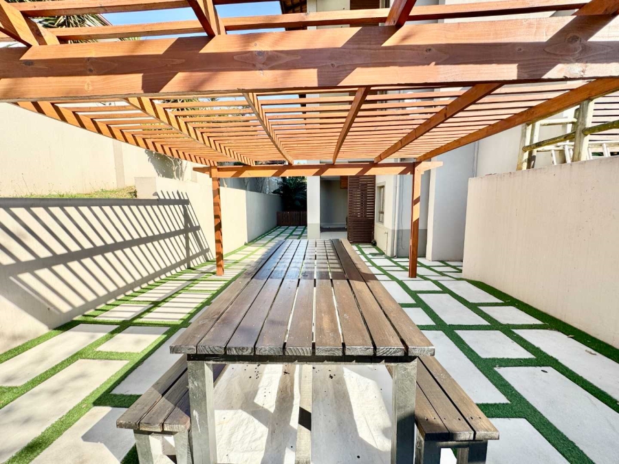 4 Bedroom Property for Sale in Izinga KwaZulu-Natal