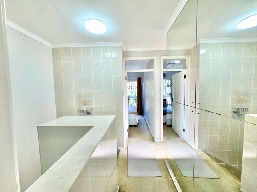 To Let 3 Bedroom Property for Rent in Umhlanga KwaZulu-Natal