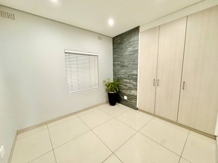 To Let 4 Bedroom Property for Rent in Izinga KwaZulu-Natal