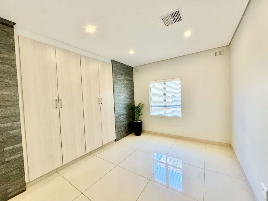 To Let 4 Bedroom Property for Rent in Izinga KwaZulu-Natal