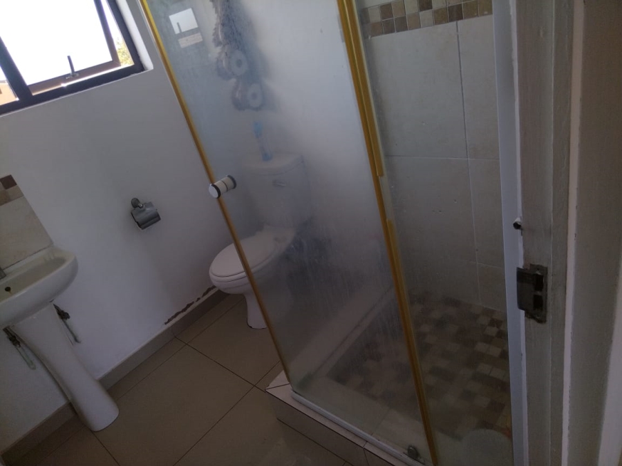 2 Bedroom Property for Sale in Trenance Manor KwaZulu-Natal