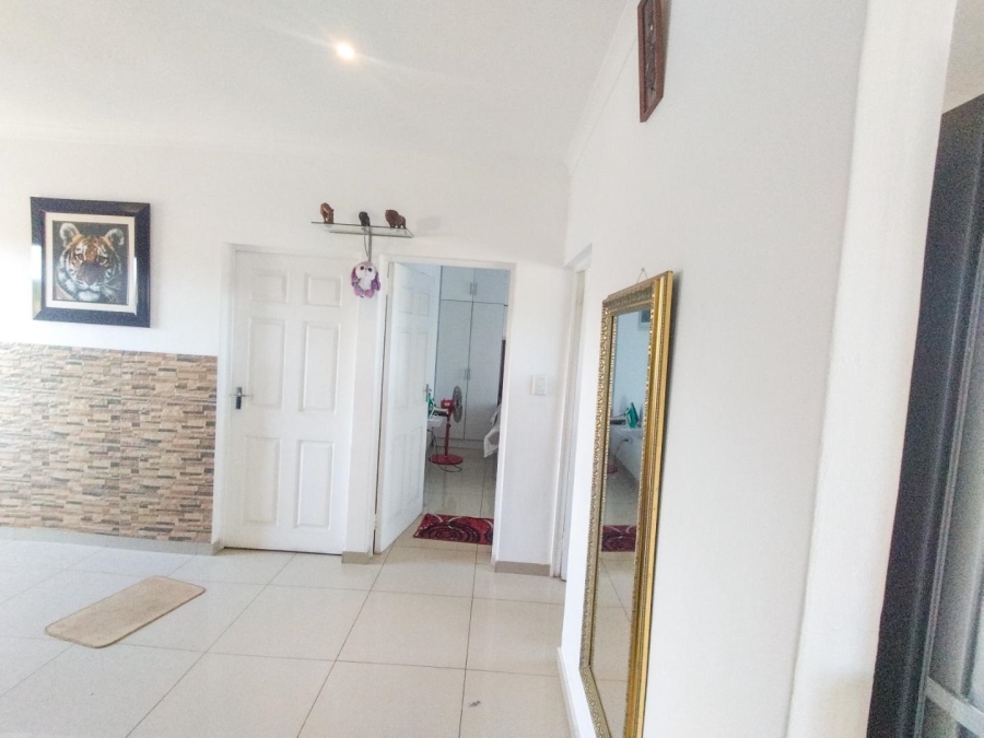 2 Bedroom Property for Sale in Trenance Manor KwaZulu-Natal