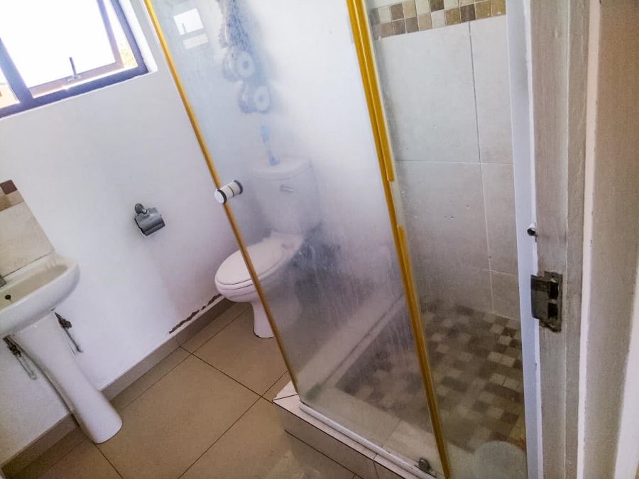 2 Bedroom Property for Sale in Trenance Manor KwaZulu-Natal