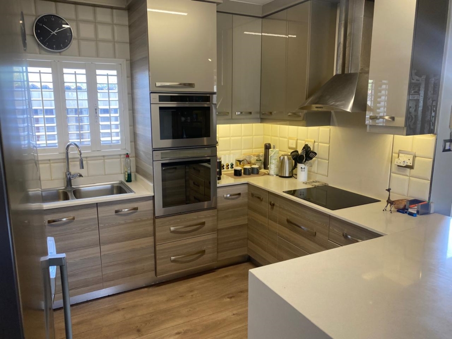 To Let 3 Bedroom Property for Rent in Umhlanga KwaZulu-Natal