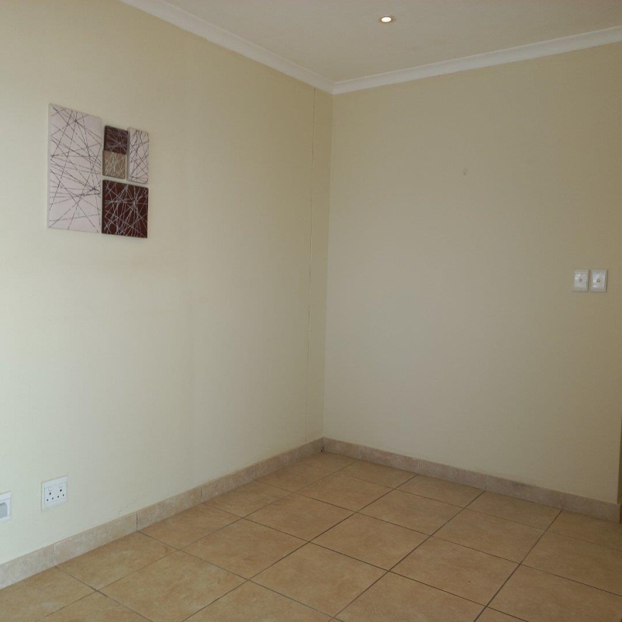 3 Bedroom Property for Sale in Westbrook KwaZulu-Natal