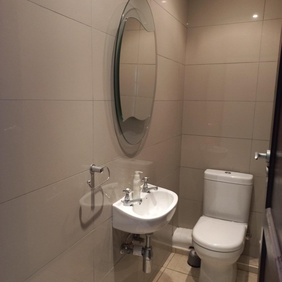3 Bedroom Property for Sale in Westbrook KwaZulu-Natal