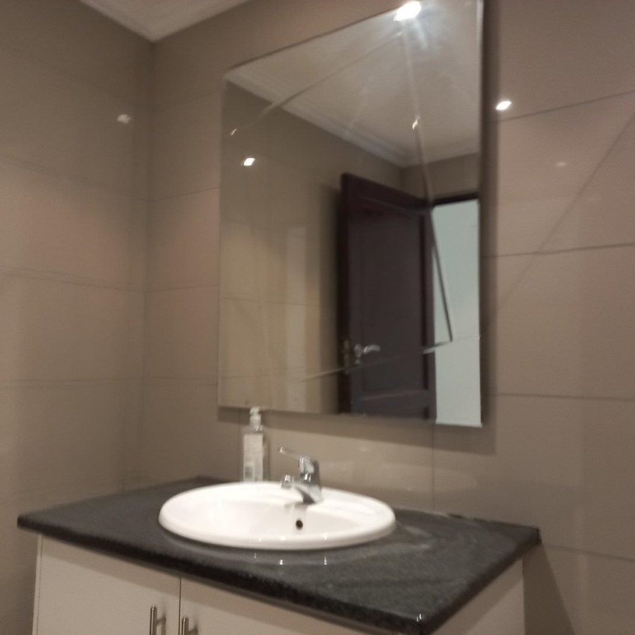 3 Bedroom Property for Sale in Westbrook KwaZulu-Natal